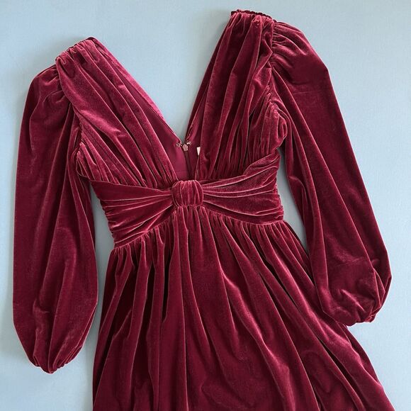 NWT Gianni Bini Mariah 3/4 Sleeve Plunging V-Neck Burgundy Velvet A-Line Dress - Picture 6 of 8